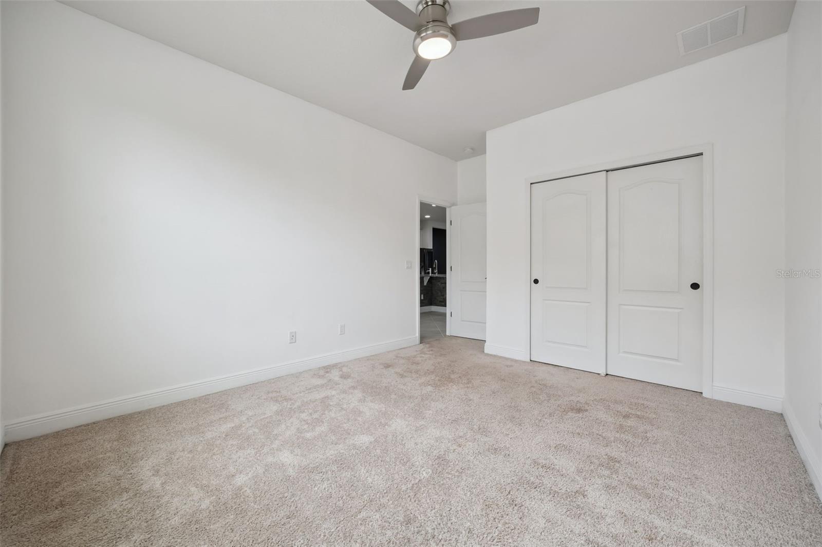 Image 26 of 40 For 12397 Stone Bark Trail