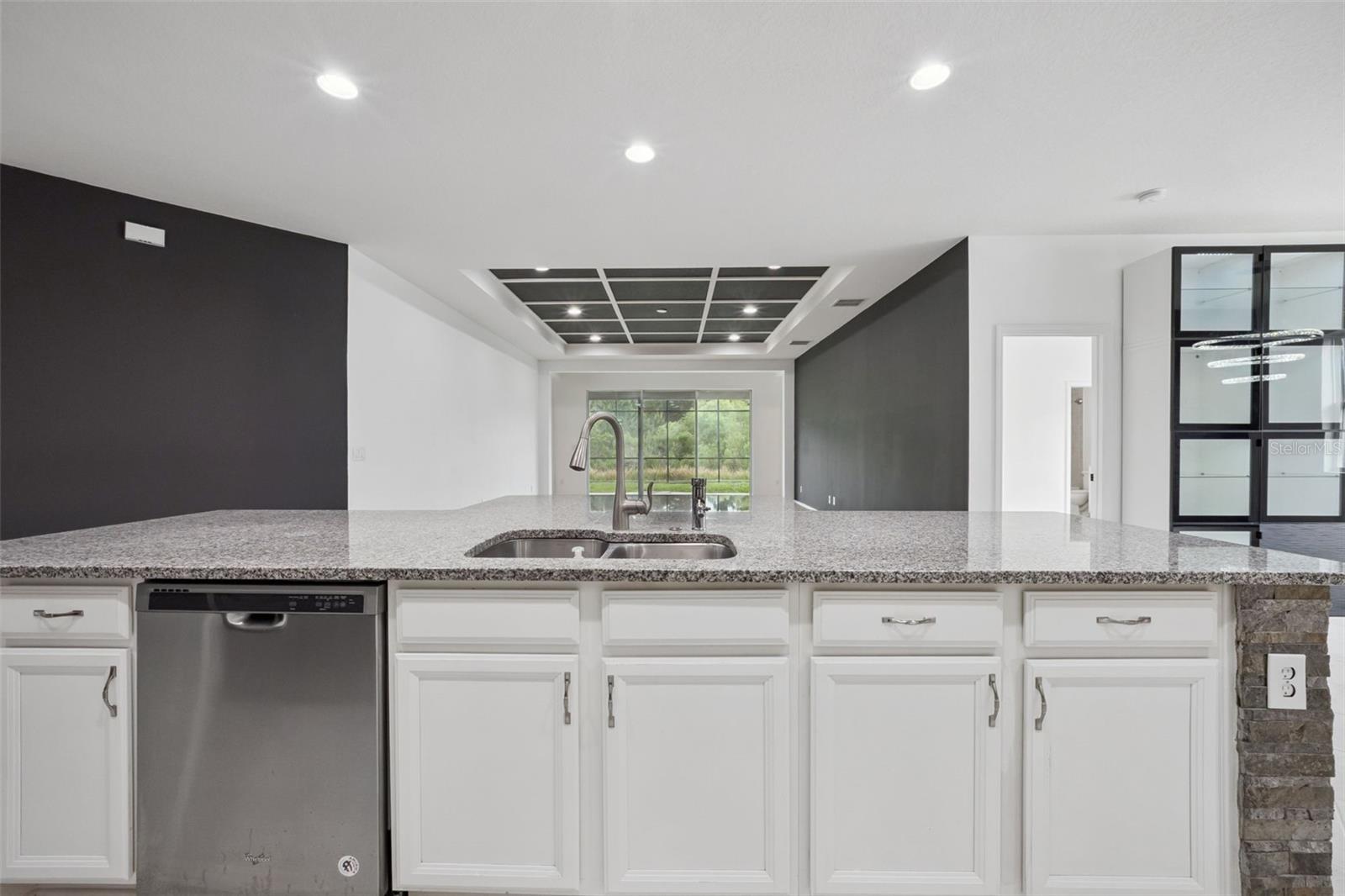 Image 8 of 40 For 12397 Stone Bark Trail