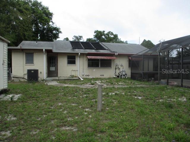 Image 21 of 29 For 1335 Elray Boulevard