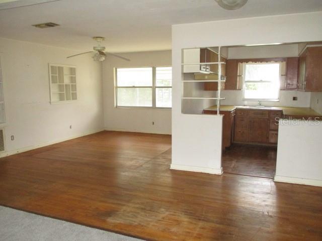 Image 28 of 29 For 1335 Elray Boulevard