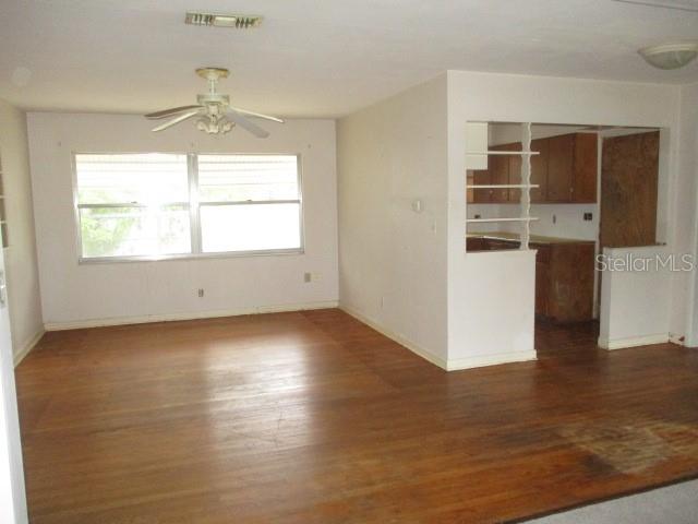 Image 29 of 29 For 1335 Elray Boulevard