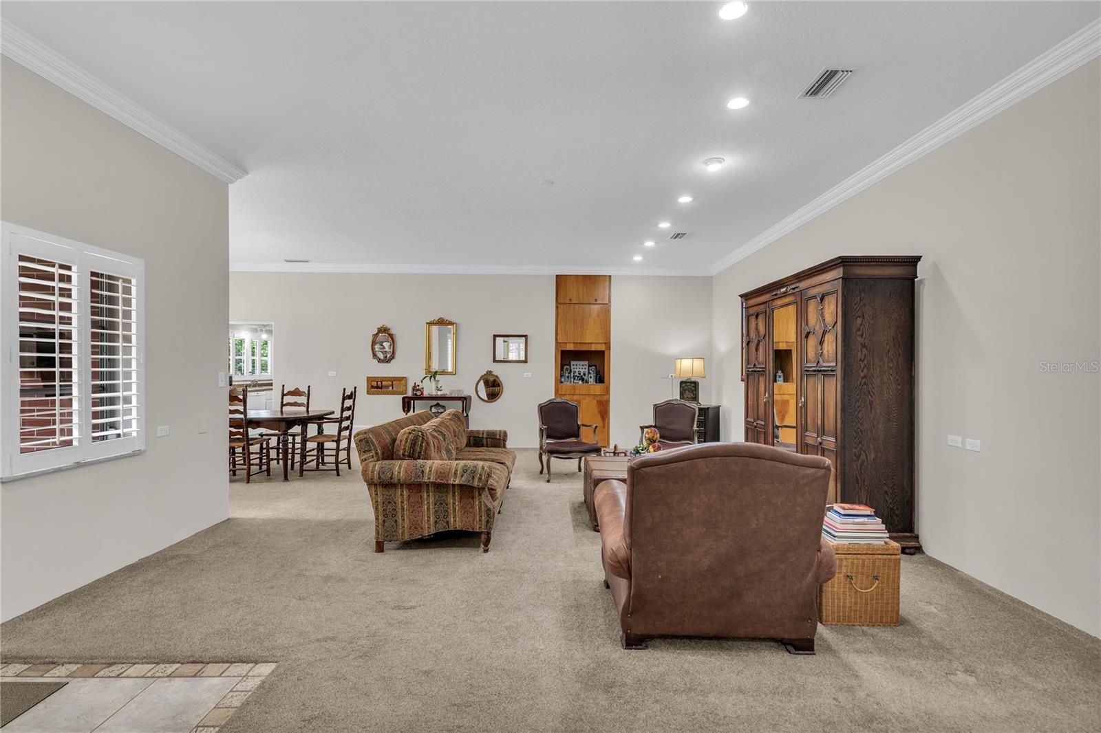 Image 16 of 57 For 1225 Austin Road