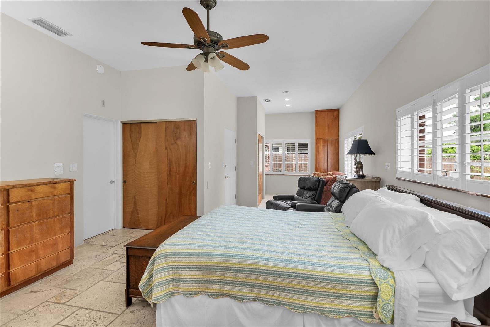 Image 28 of 57 For 1225 Austin Road