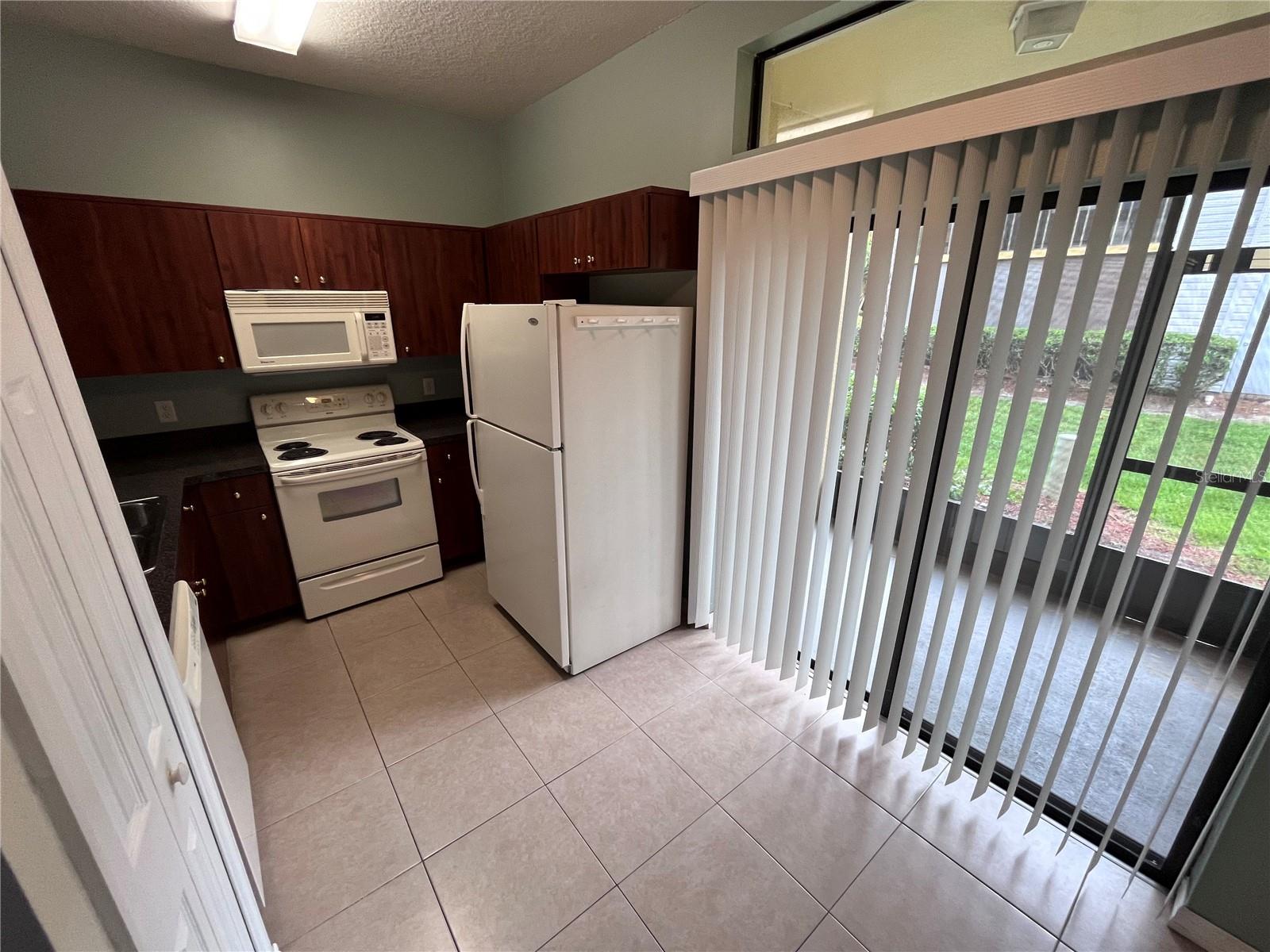 Image 6 of 22 For 6007 Scotchwood Glen 31