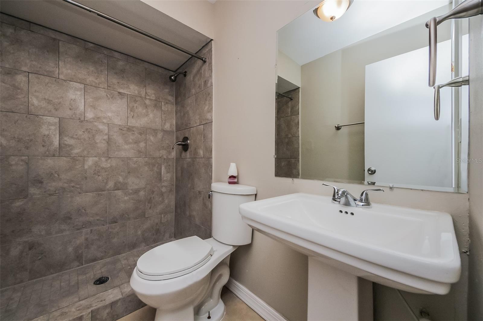 Image 10 of 16 For 211 Cobalt Drive