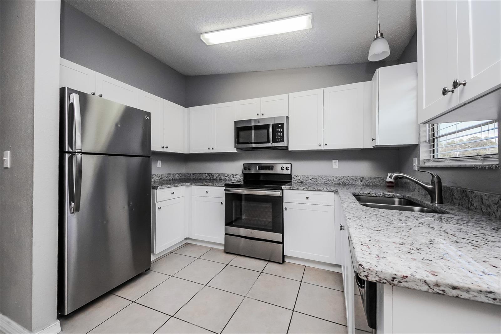 Image 5 of 16 For 211 Cobalt Drive