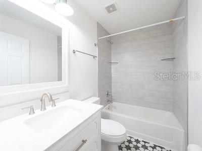 Image 15 of 18 For 23548 Franklin Avenue