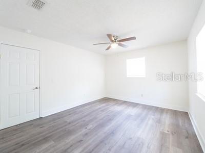 Image 17 of 18 For 23548 Franklin Avenue