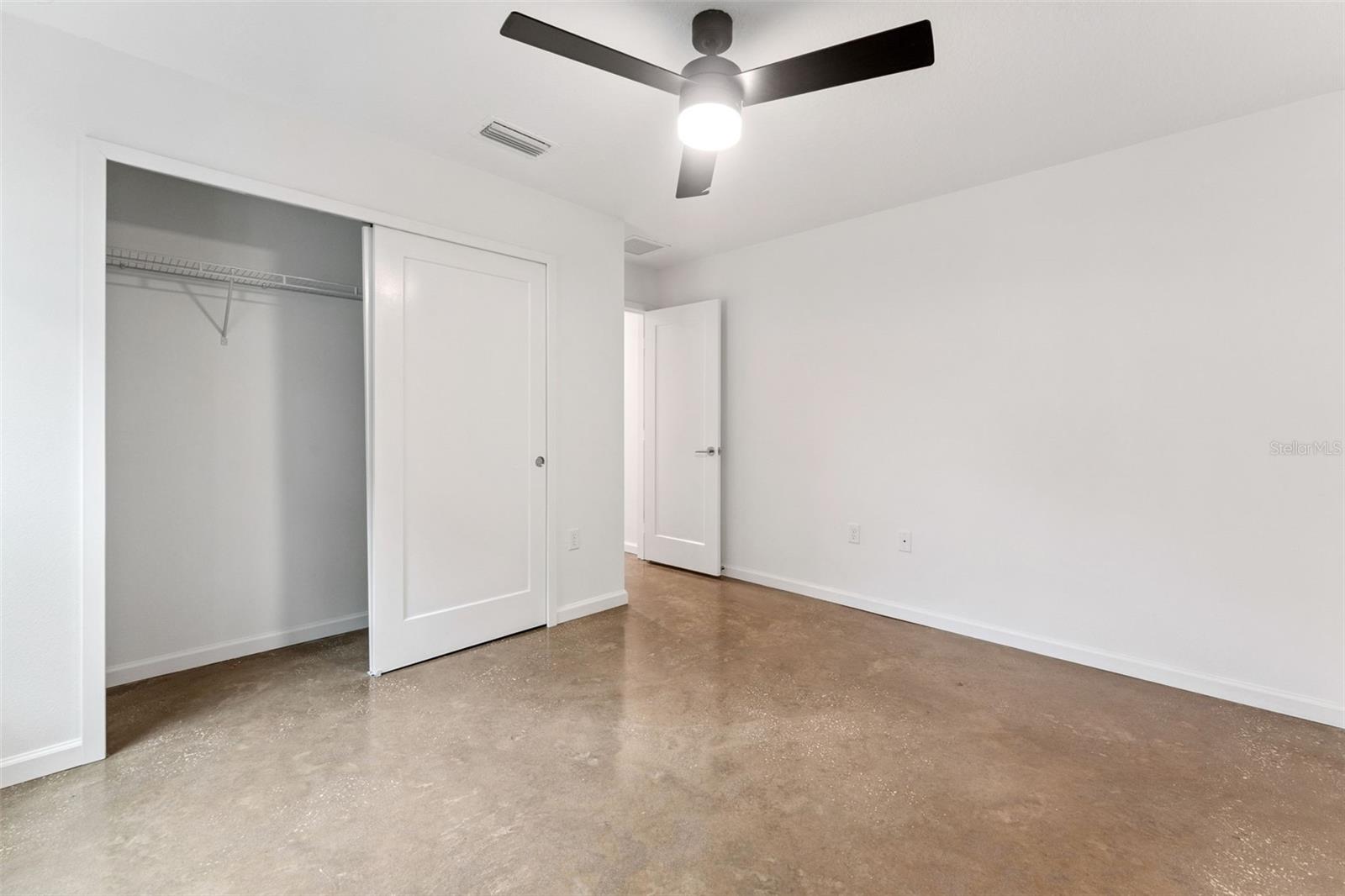 Image 17 of 32 For 2045 Washington Avenue