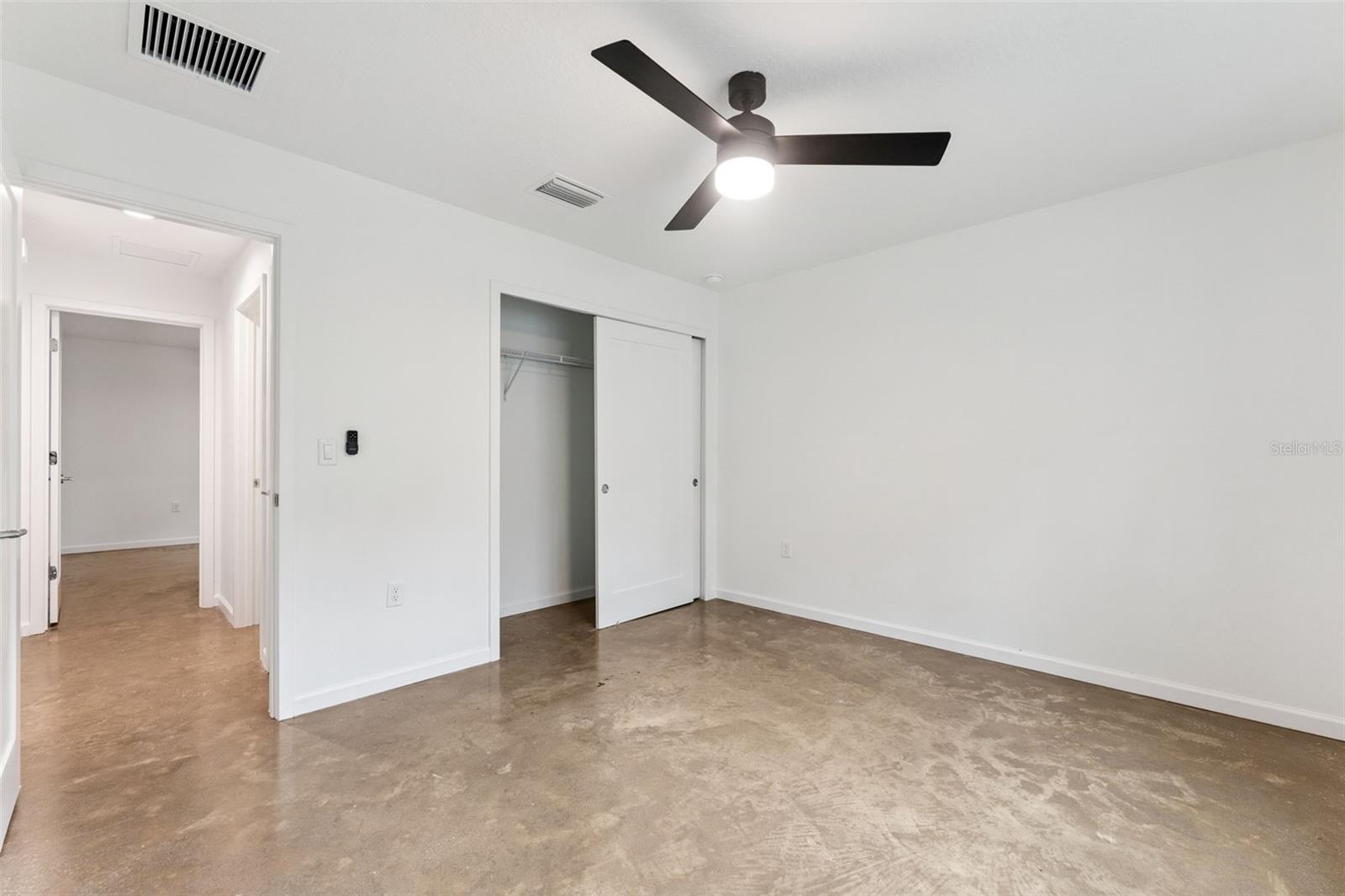 Image 20 of 32 For 2045 Washington Avenue