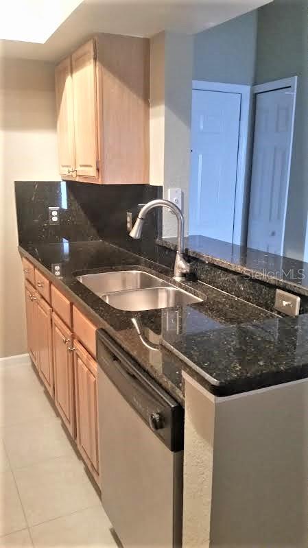 Image 8 of 14 For 13015 Plantation Park Circle 1017