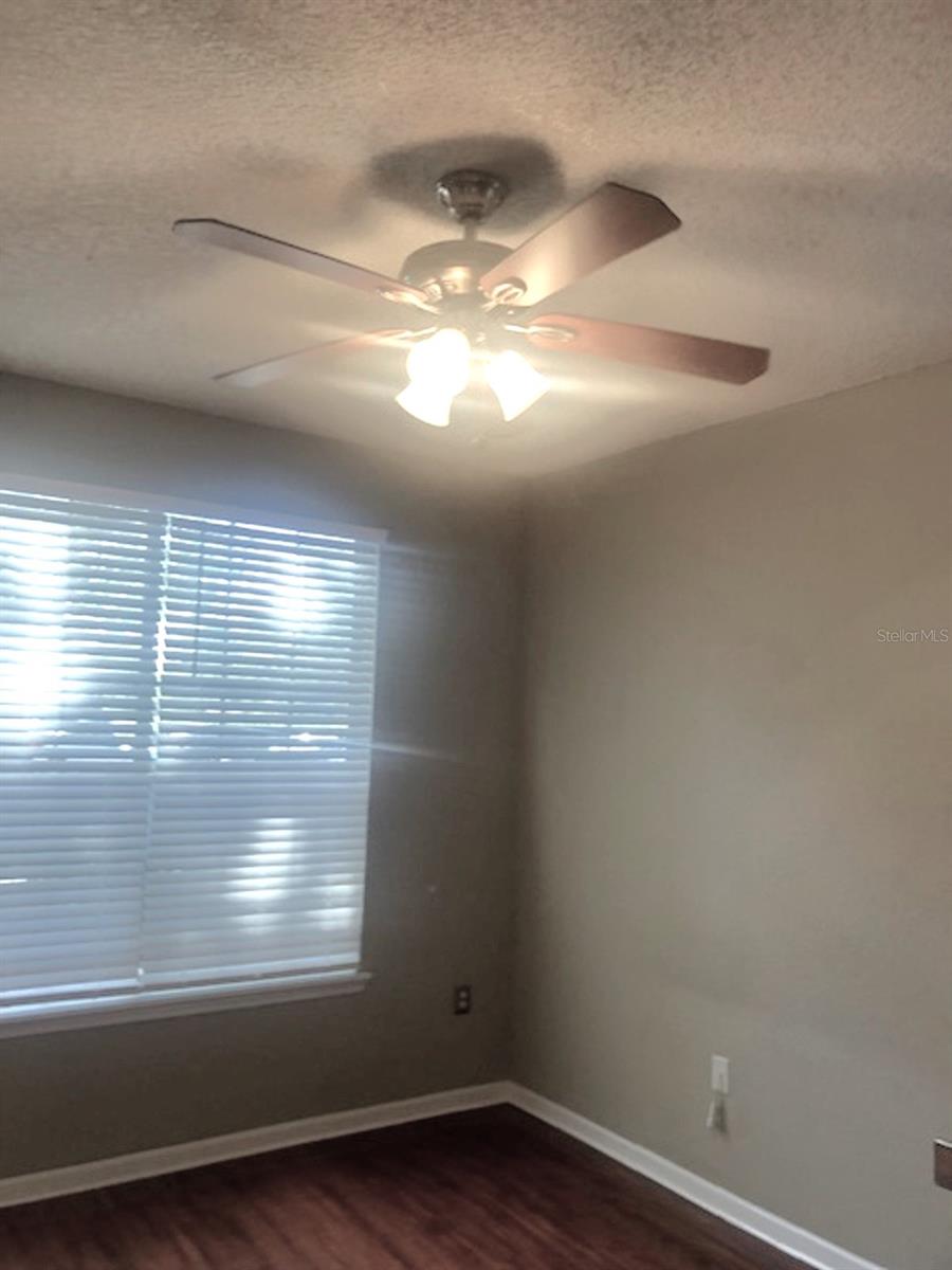 Image 9 of 14 For 13015 Plantation Park Circle 1017