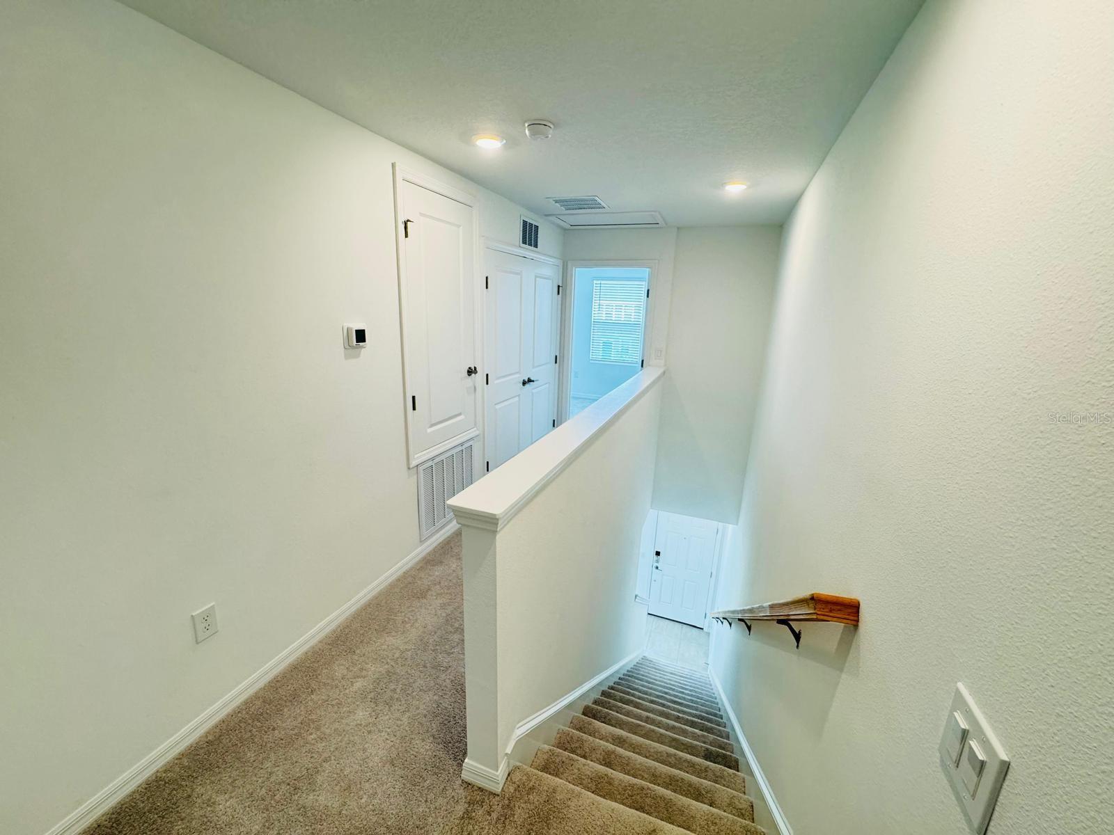 Image 17 of 27 For 3140 Skyline Loop