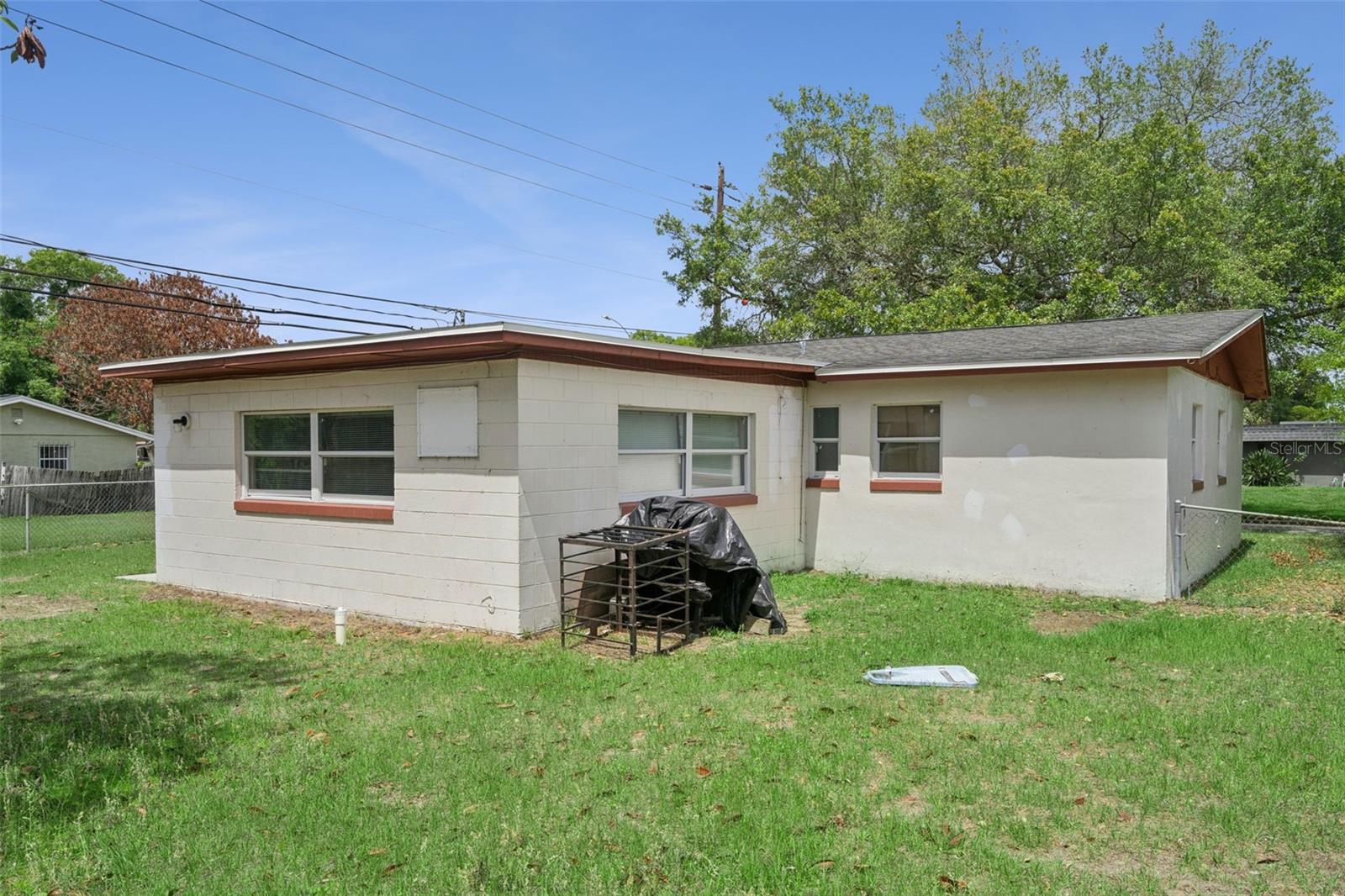 Image 13 of 17 For 4366 Kirkland Boulevard