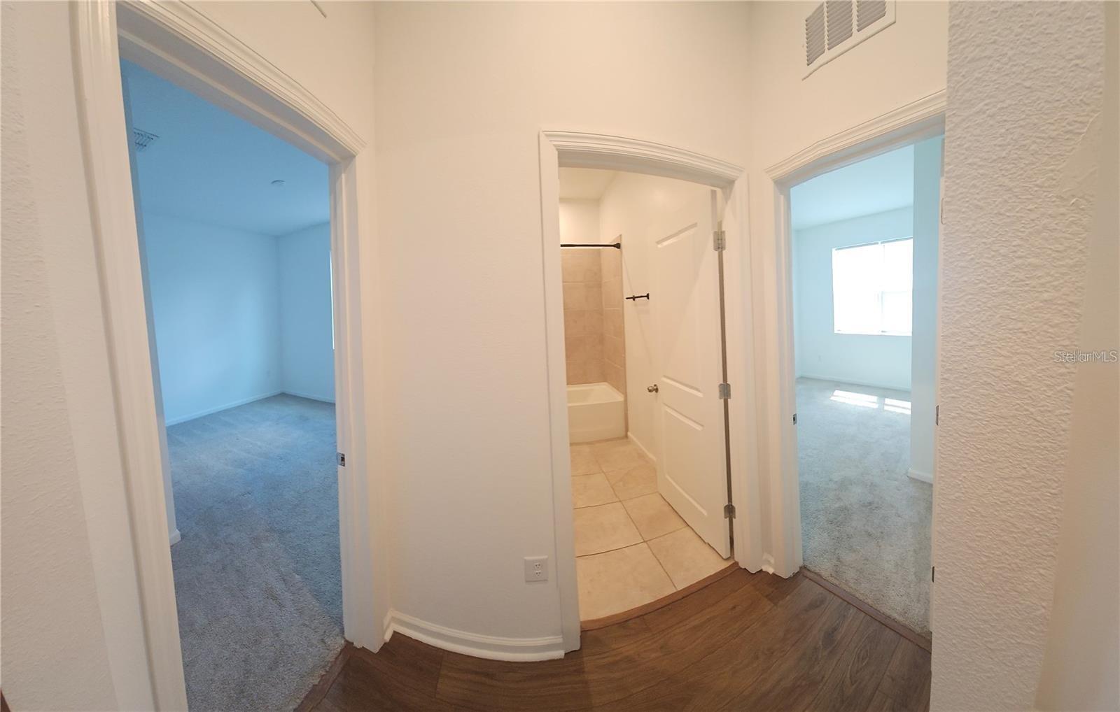 Image 12 of 25 For 1141 Lakeshore Breeze Place