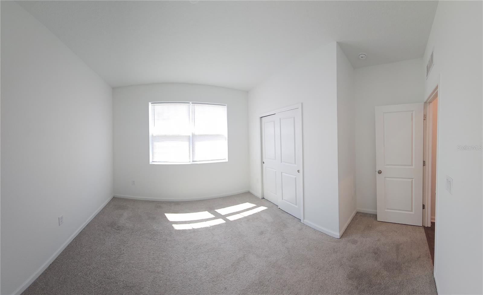 Image 22 of 25 For 1141 Lakeshore Breeze Place