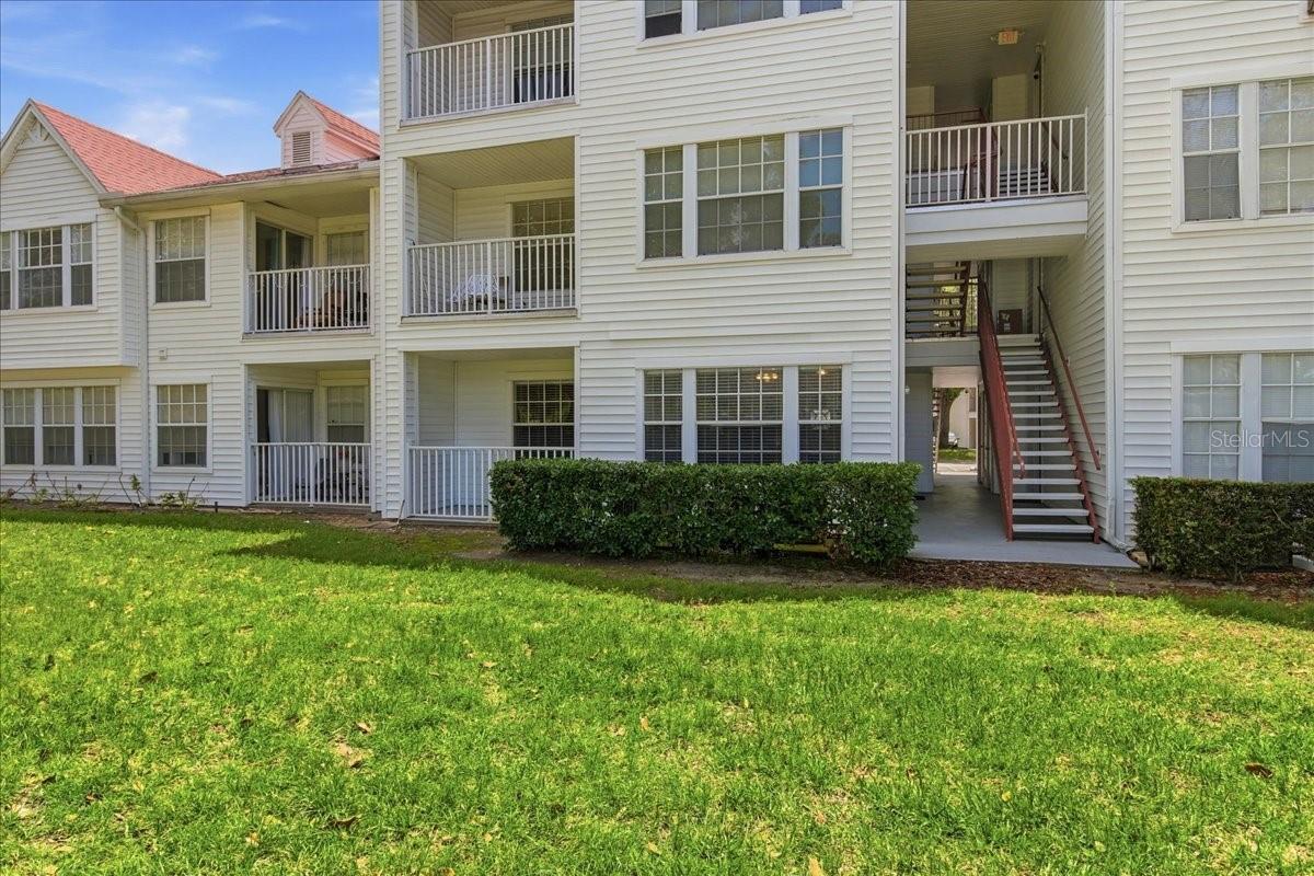 Image 20 of 42 For 11594 Westwood Boulevard 1614