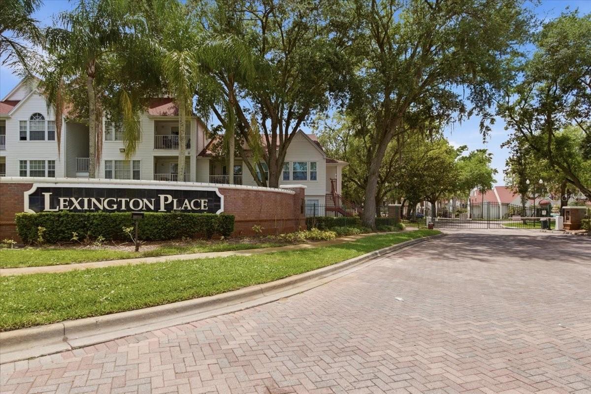 Image 3 of 42 For 11594 Westwood Boulevard 1614