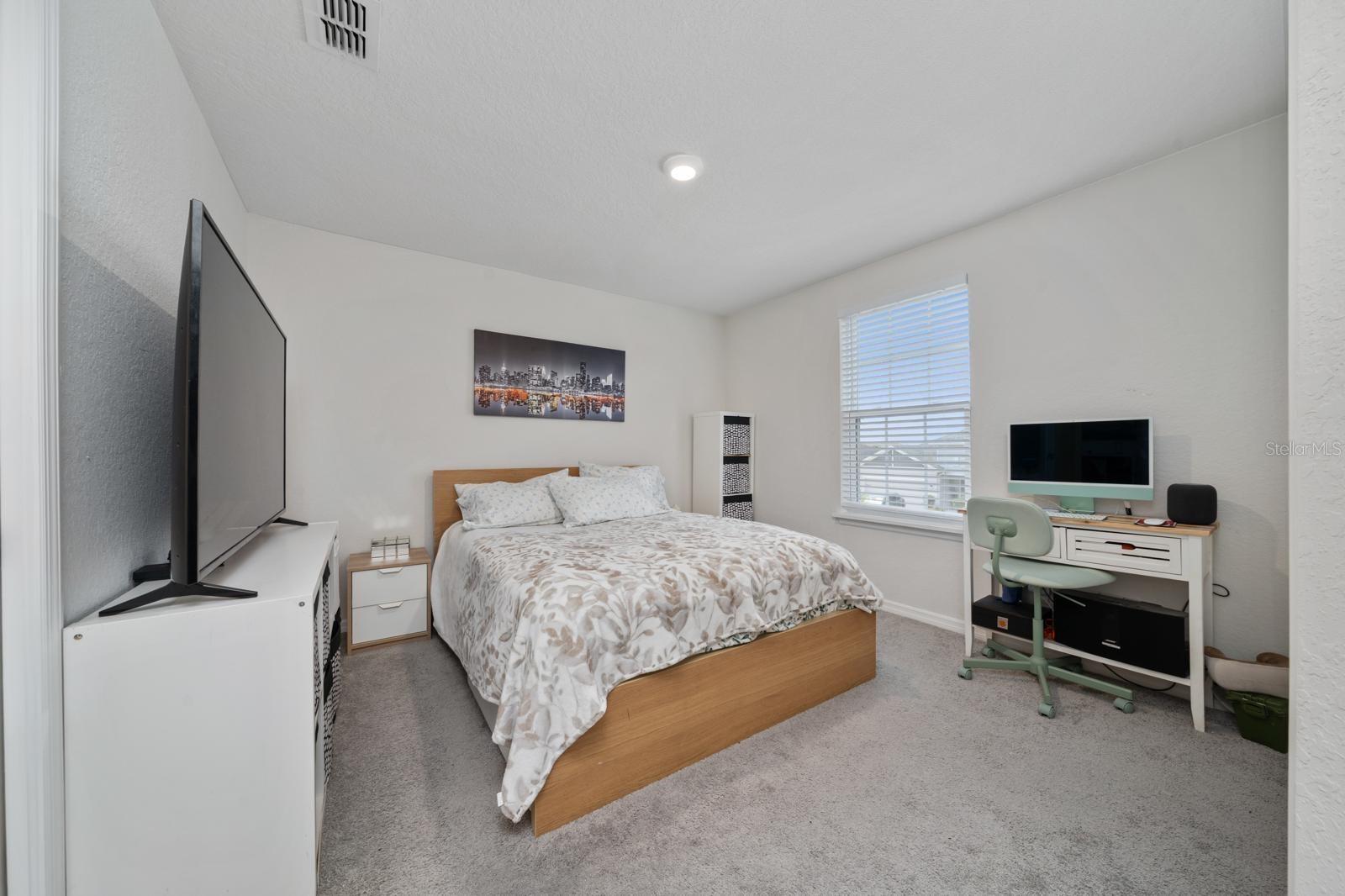 Image 15 of 20 For 18 Polermo Avenue