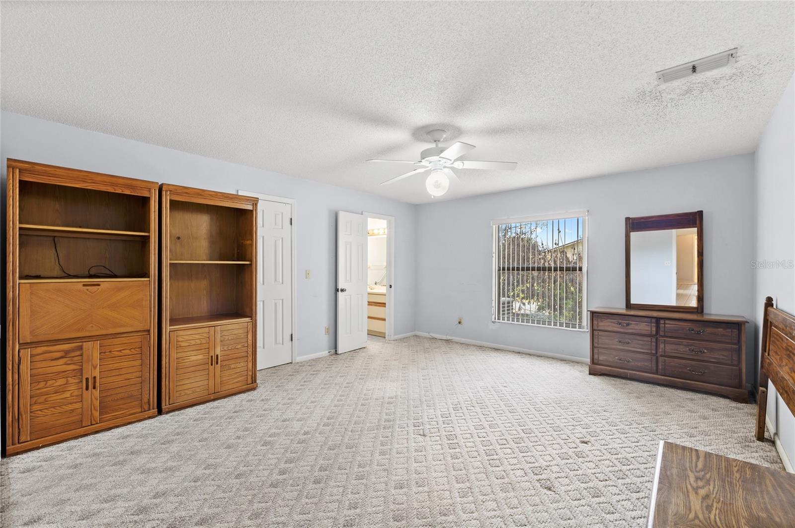 Image 16 of 28 For 1229 Crown Point Road