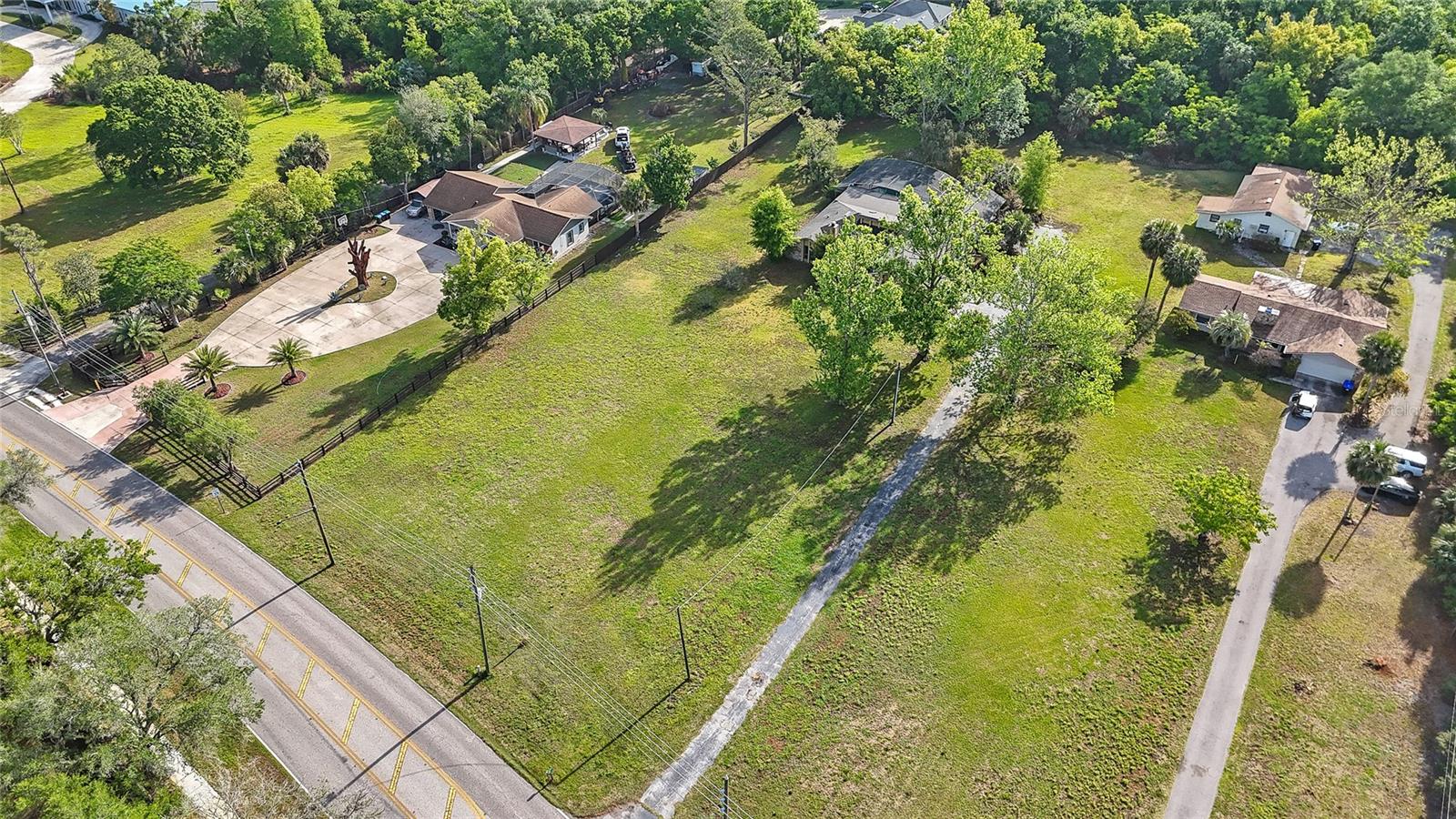 Image 26 of 28 For 1229 Crown Point Road