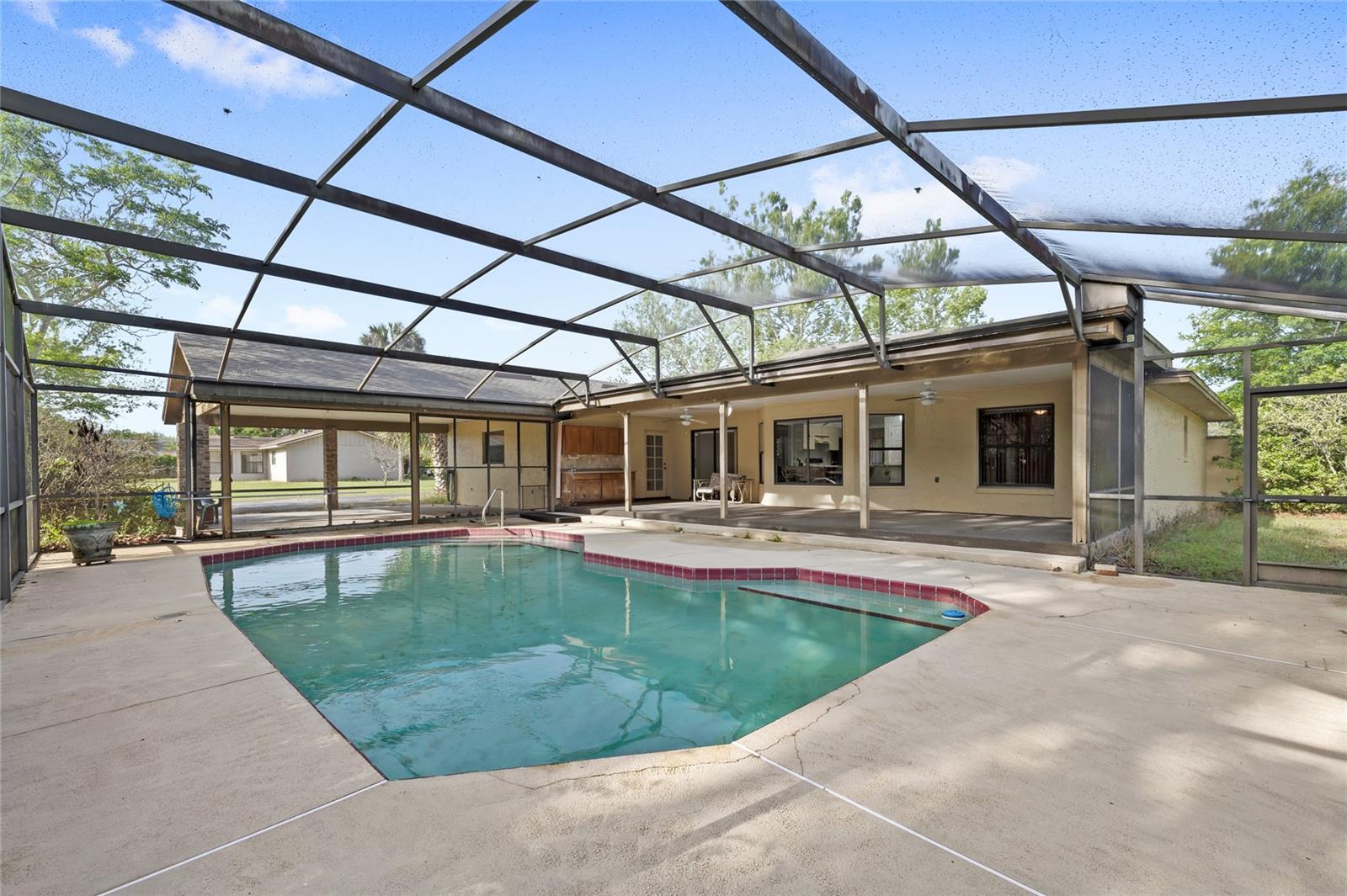 Image 4 of 28 For 1229 Crown Point Road