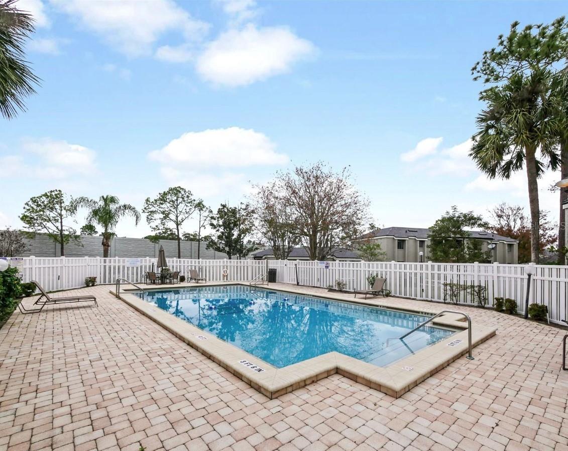 Image 20 of 24 For 151 Springwood Circle C