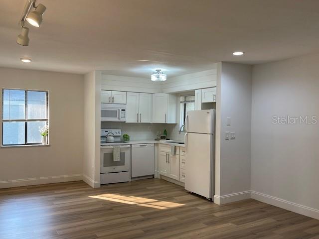 Image 9 of 24 For 151 Springwood Circle C