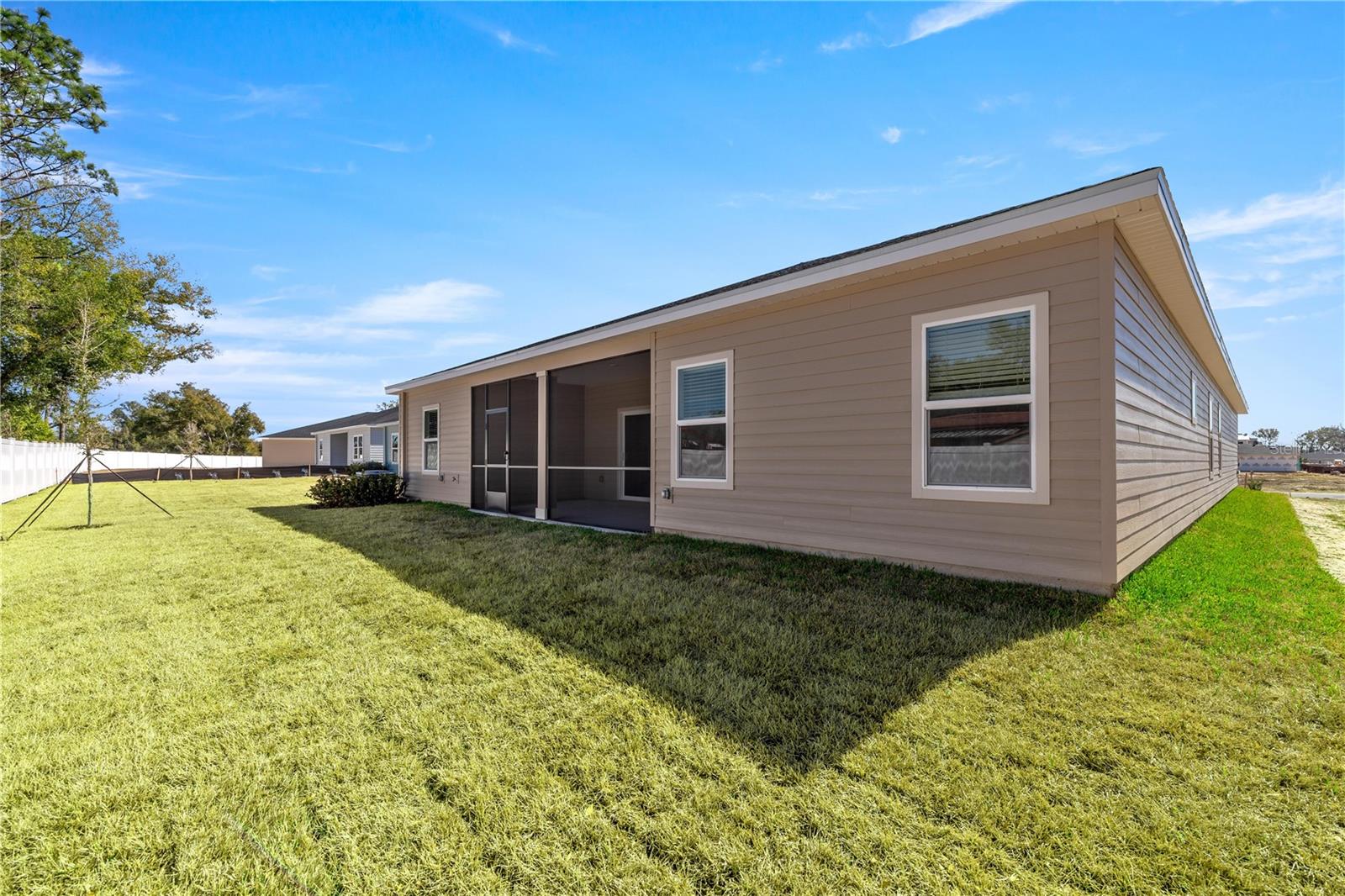 Image 4 of 9 For 14037 Convergence Boulevard