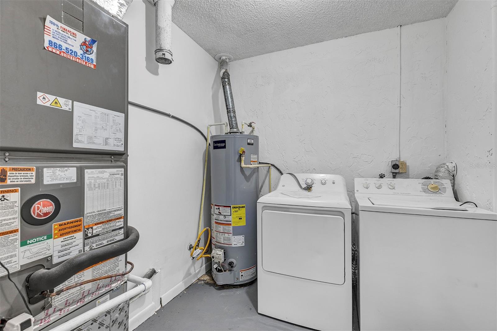 Image 21 of 22 For 2025 San Marcos Drive Se 29