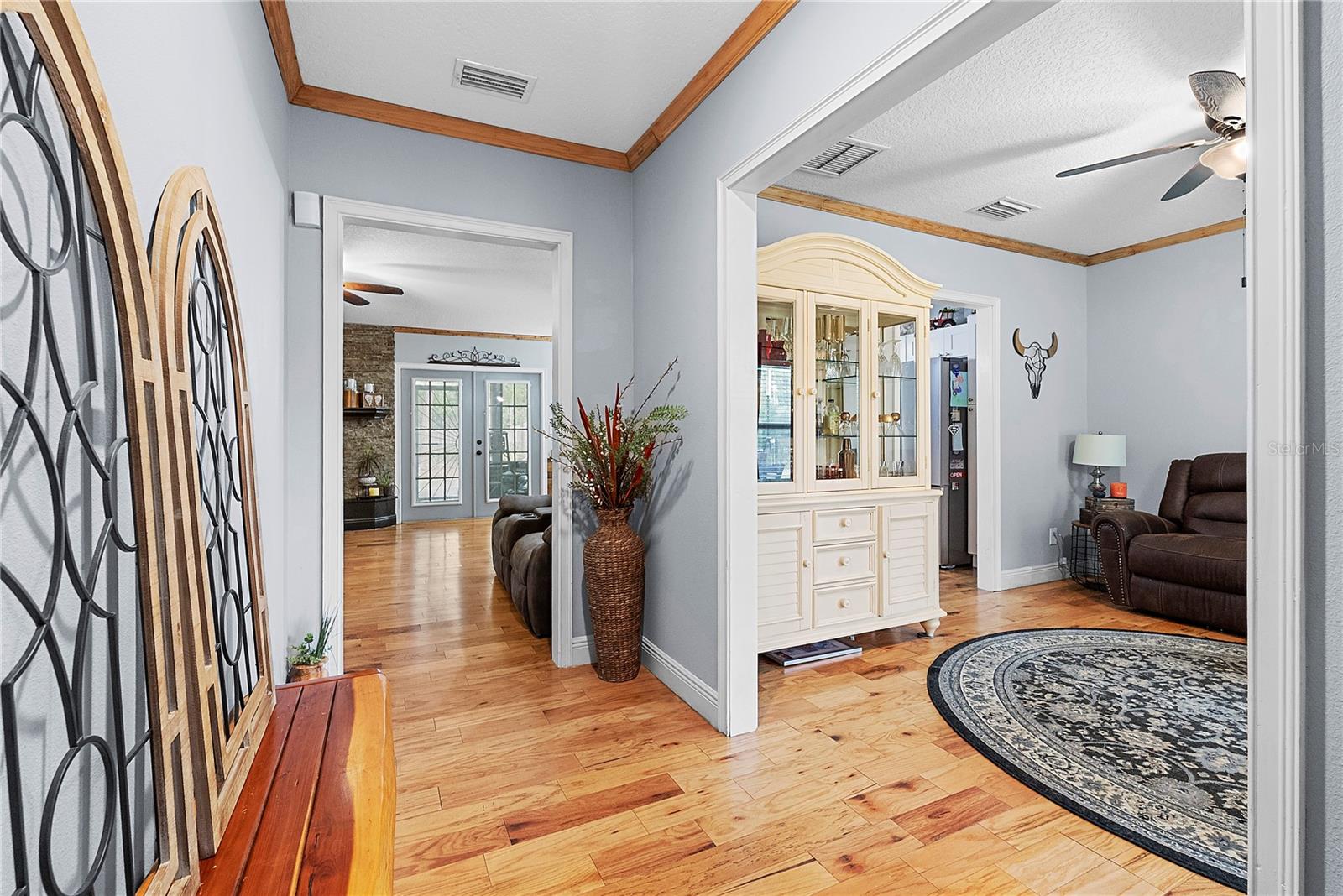 Image 11 of 40 For 443 High Street