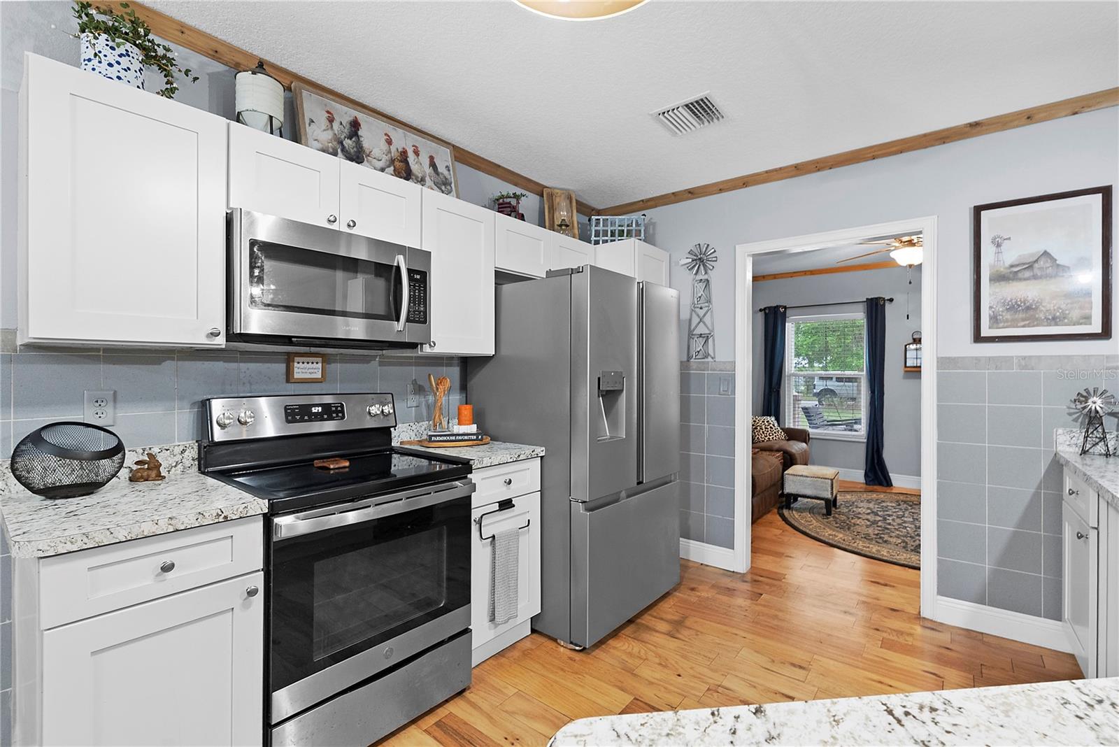 Image 16 of 40 For 443 High Street