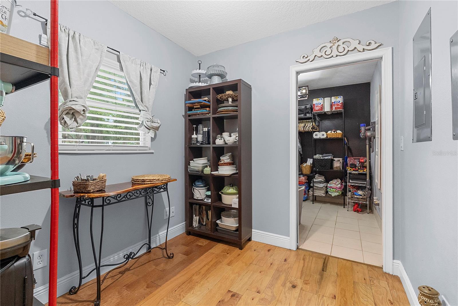 Image 18 of 40 For 443 High Street