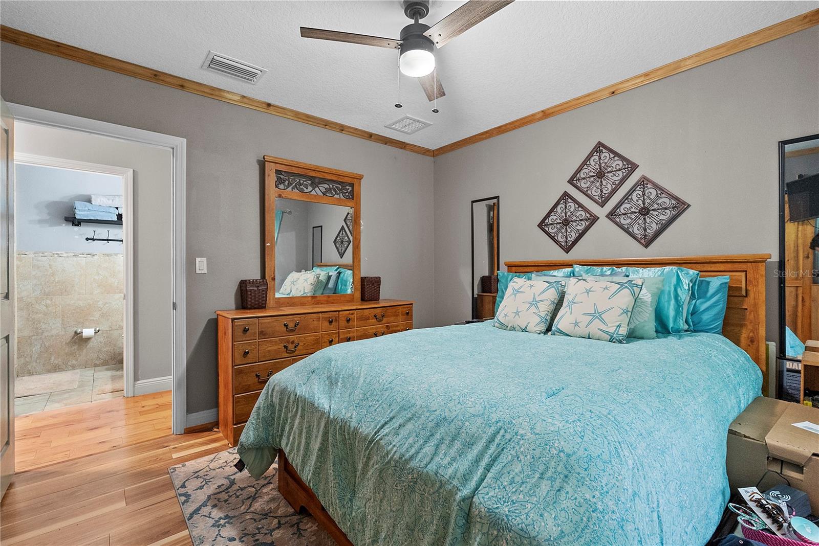 Image 29 of 40 For 443 High Street