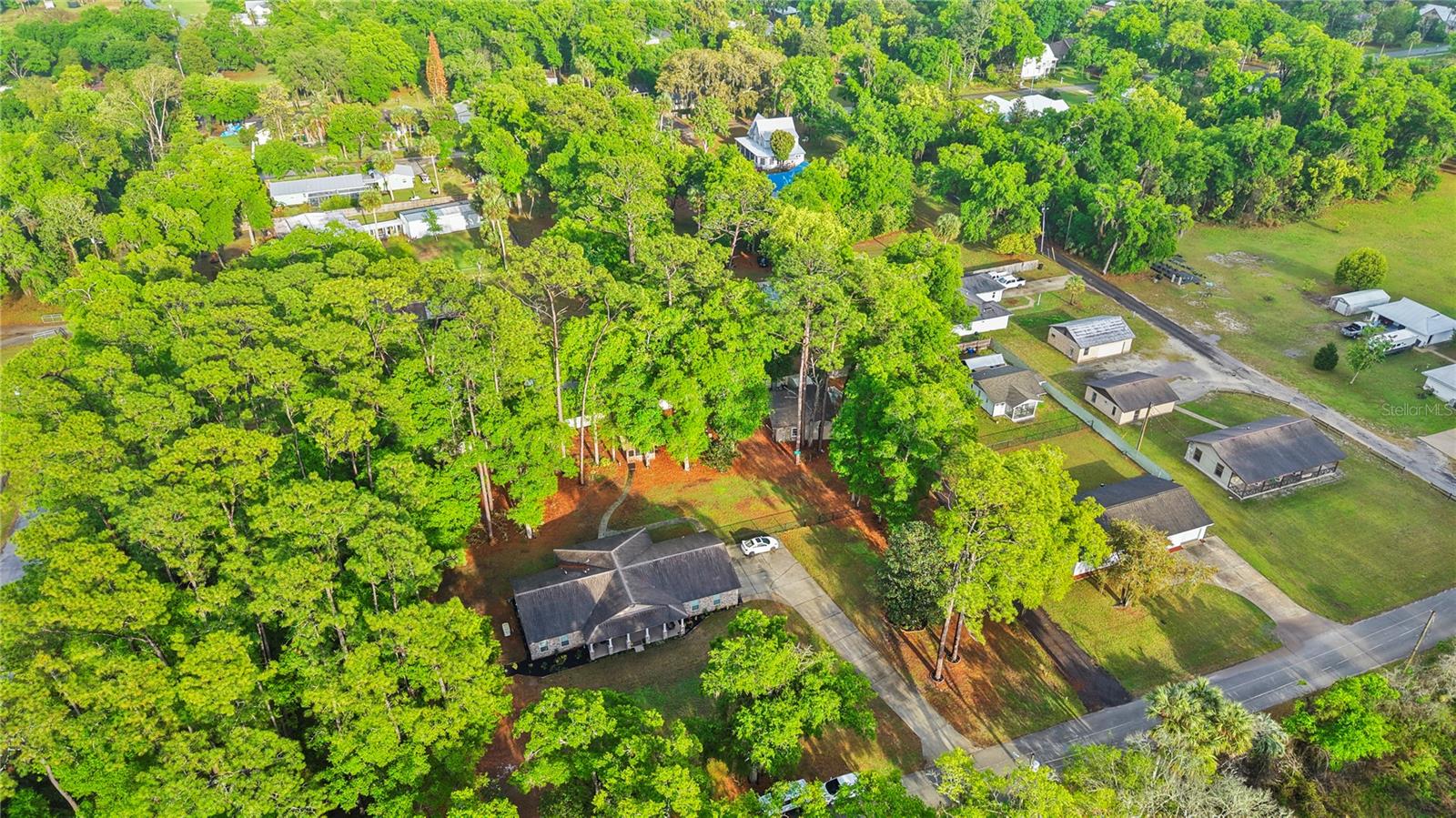 Image 6 of 40 For 443 High Street