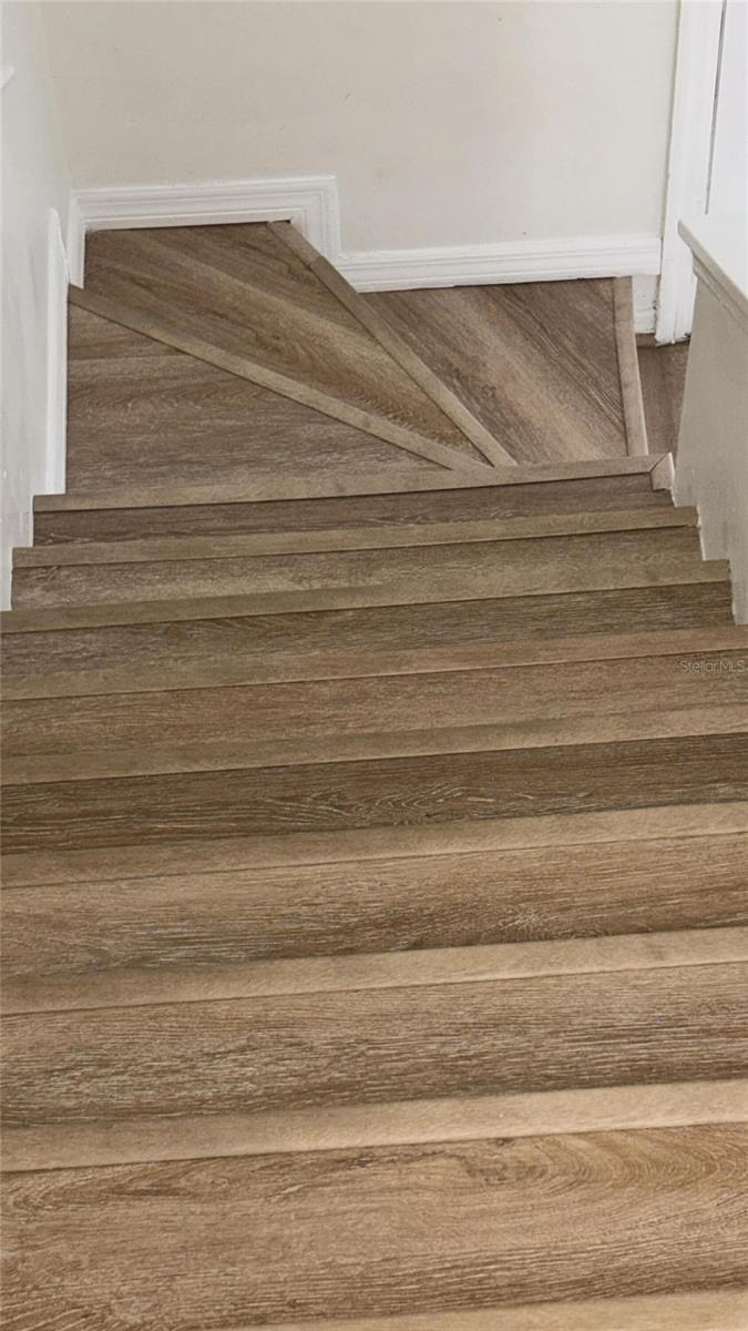 Image 31 of 51 For 7301 Cedar Creek Court 66