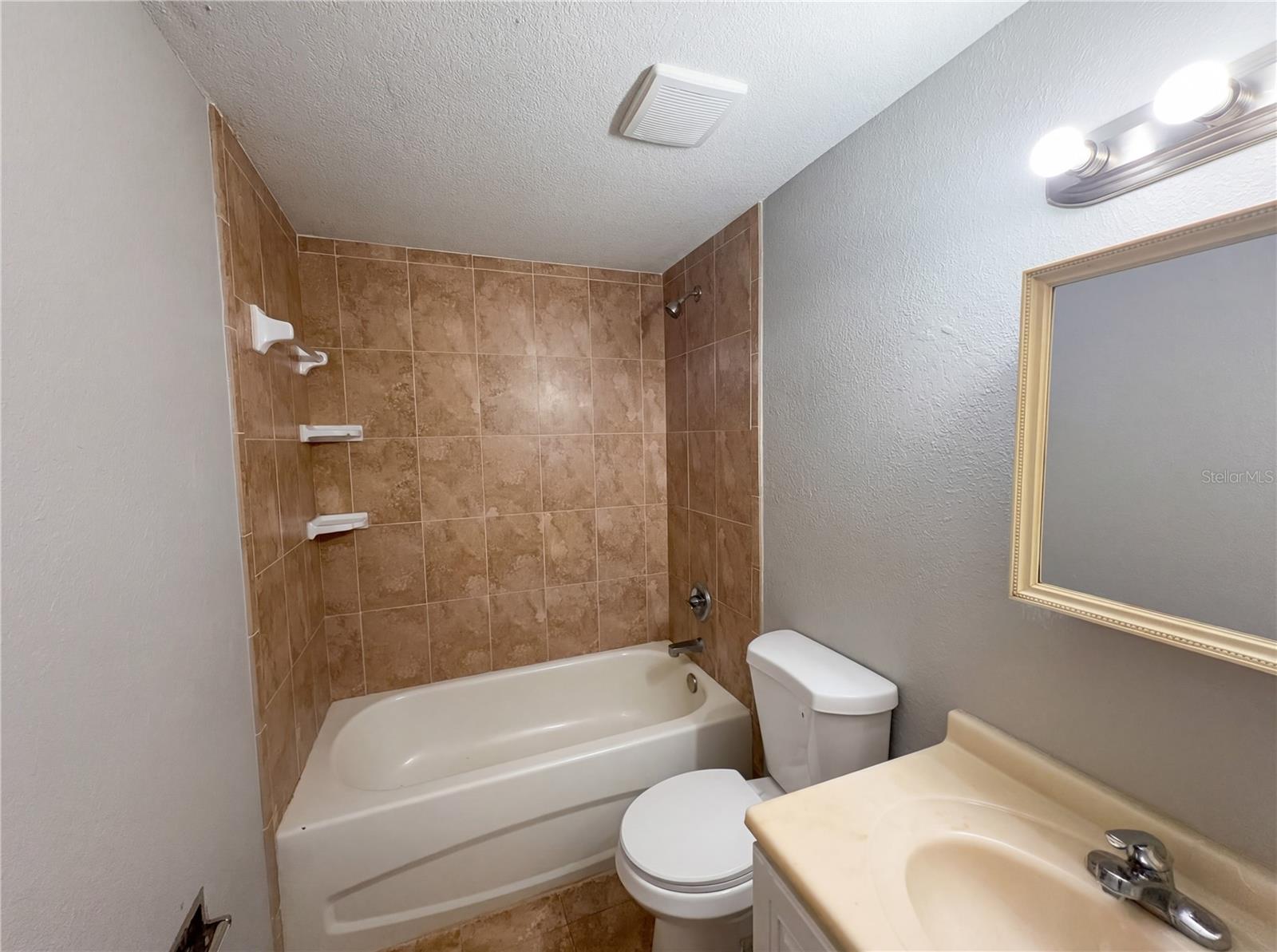 Image 11 of 15 For 2126 Smithfield Circle S