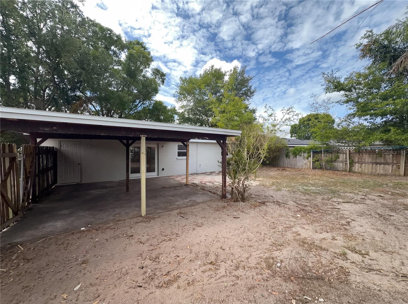 Image 15 of 15 For 2126 Smithfield Circle S