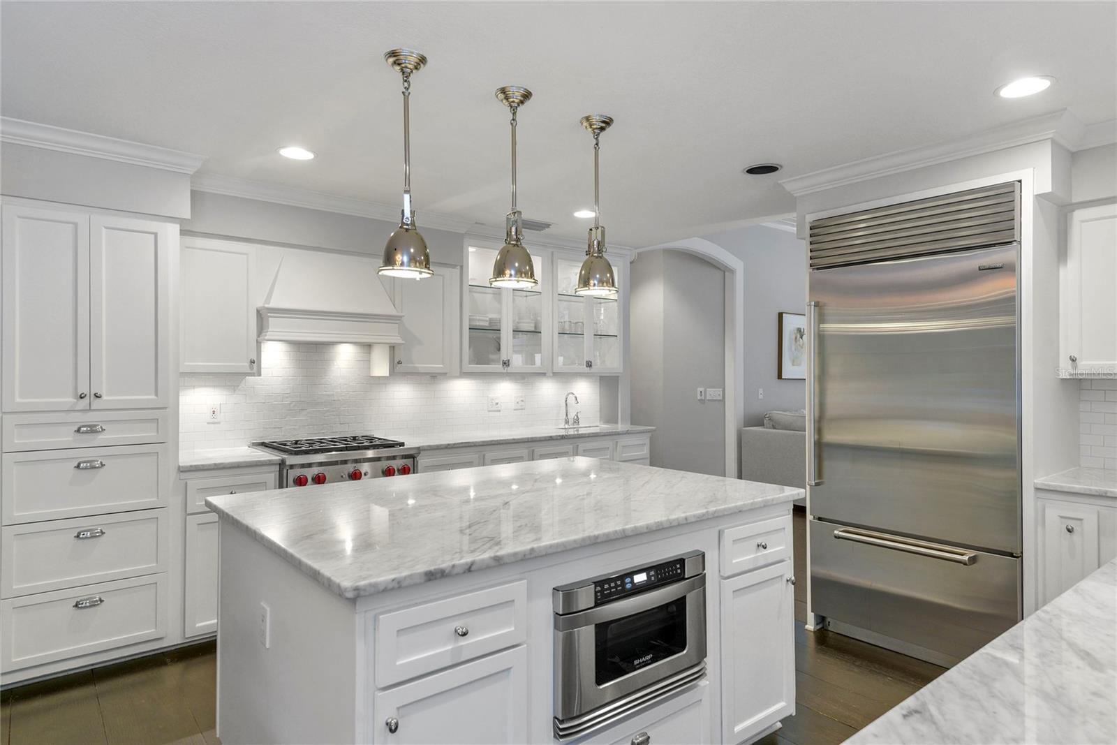 Image 16 of 47 For 543 Lake Sue Avenue