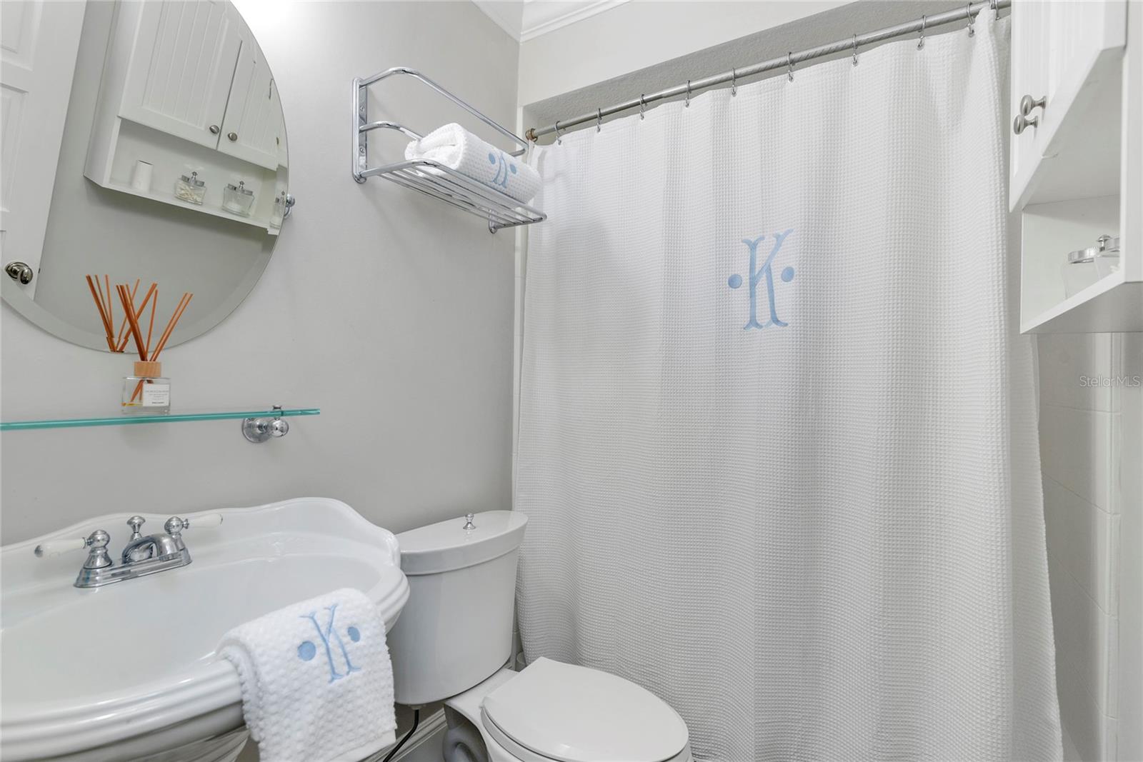 Image 25 of 47 For 543 Lake Sue Avenue