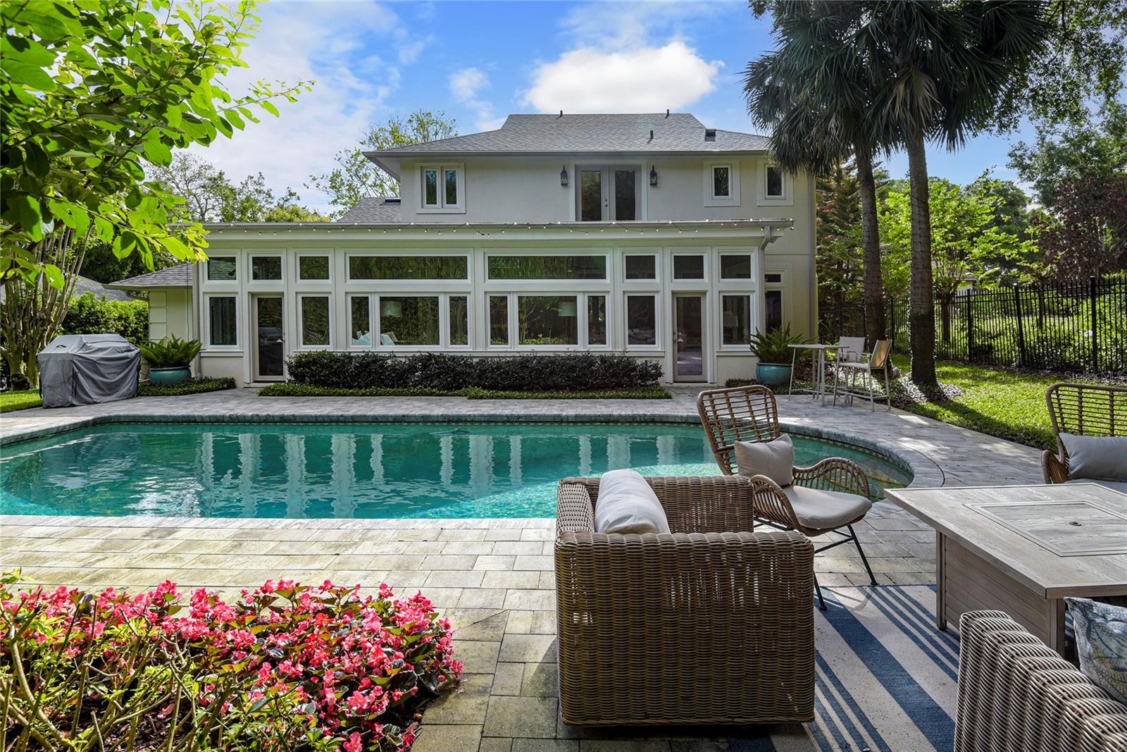 Image 43 of 47 For 543 Lake Sue Avenue