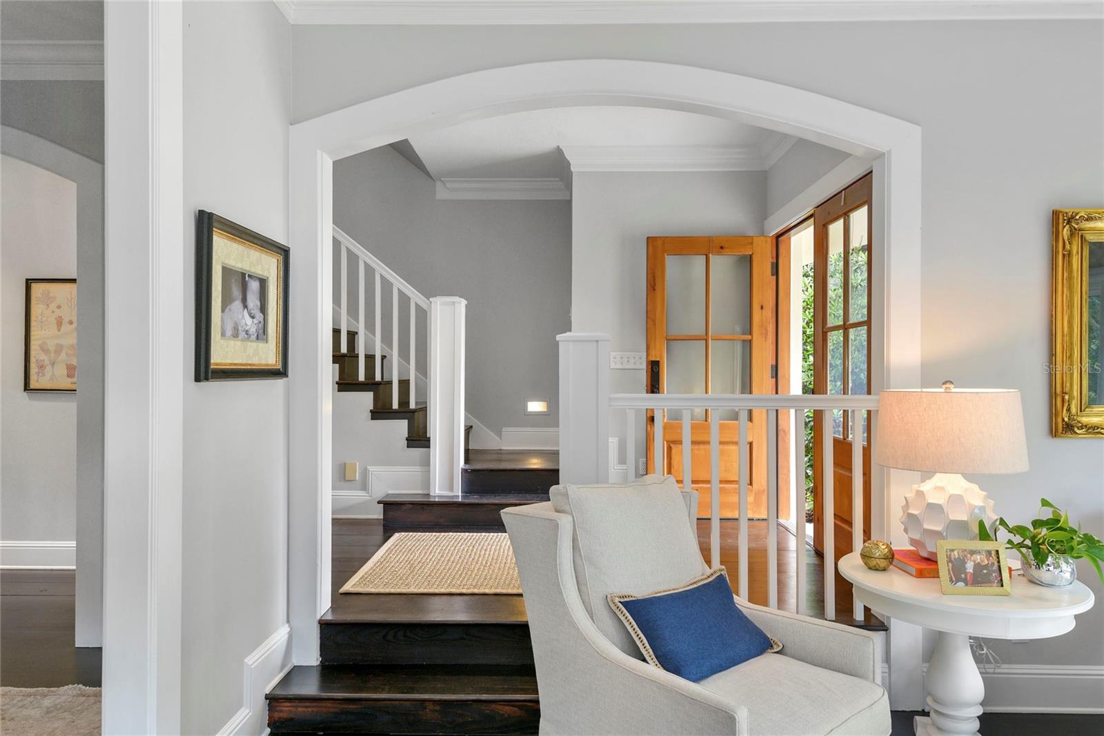 Image 7 of 47 For 543 Lake Sue Avenue