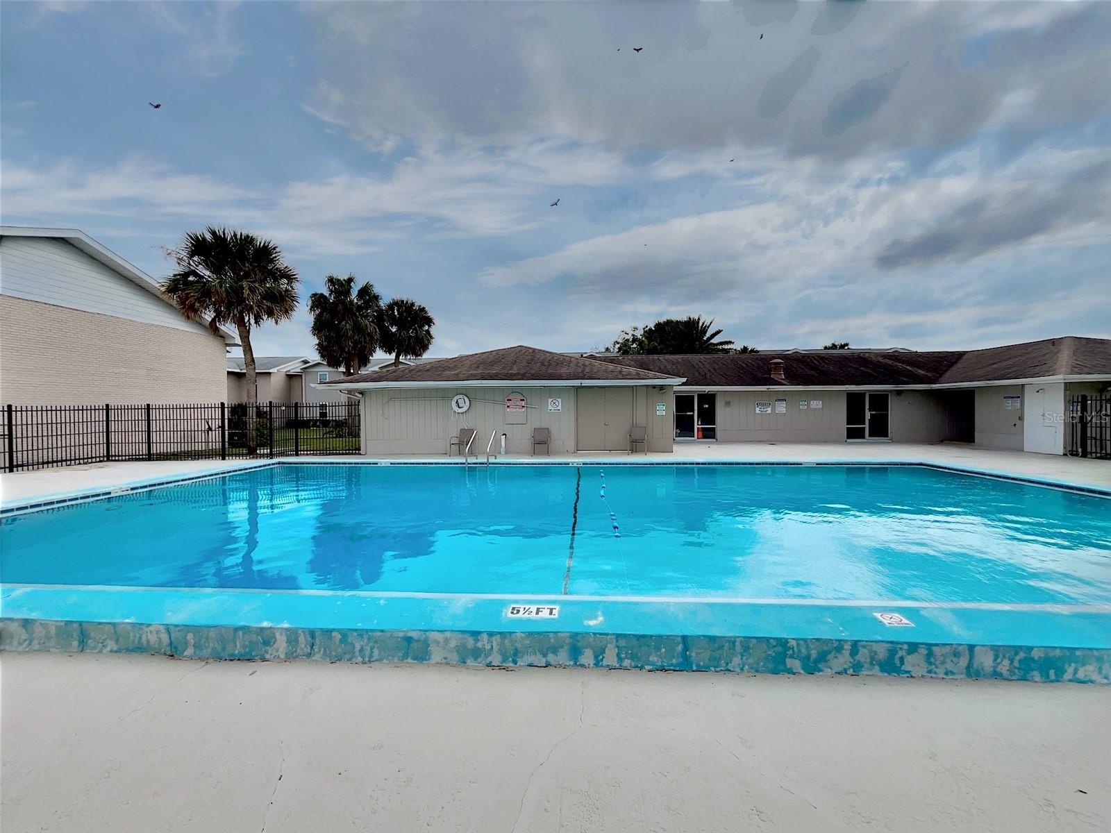 Image 27 of 29 For 865 Sky Lake Circle D