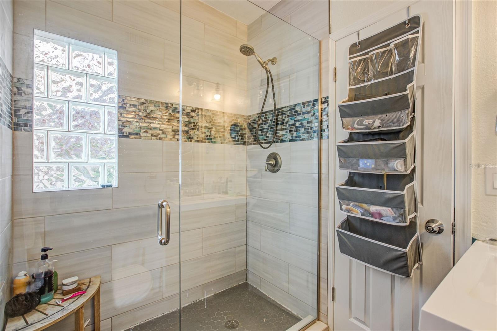 Image 11 of 18 For 4149 Montrose Court