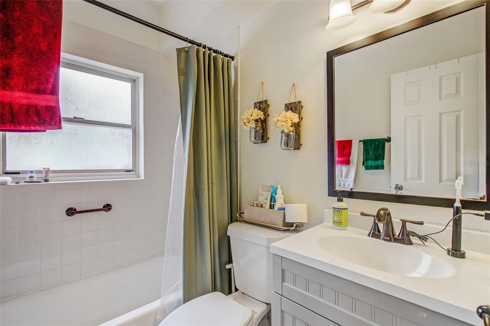 Image 15 of 18 For 4149 Montrose Court