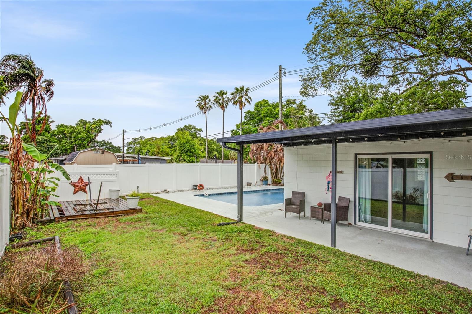 Image 17 of 18 For 4149 Montrose Court