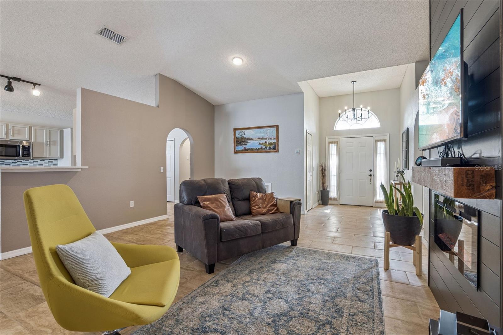 Image 10 of 61 For 10256 Laxton Street