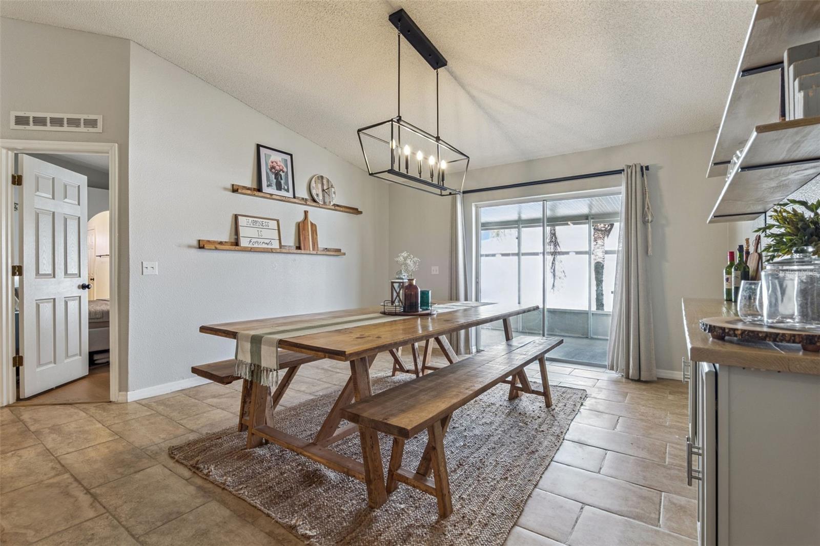 Image 12 of 61 For 10256 Laxton Street