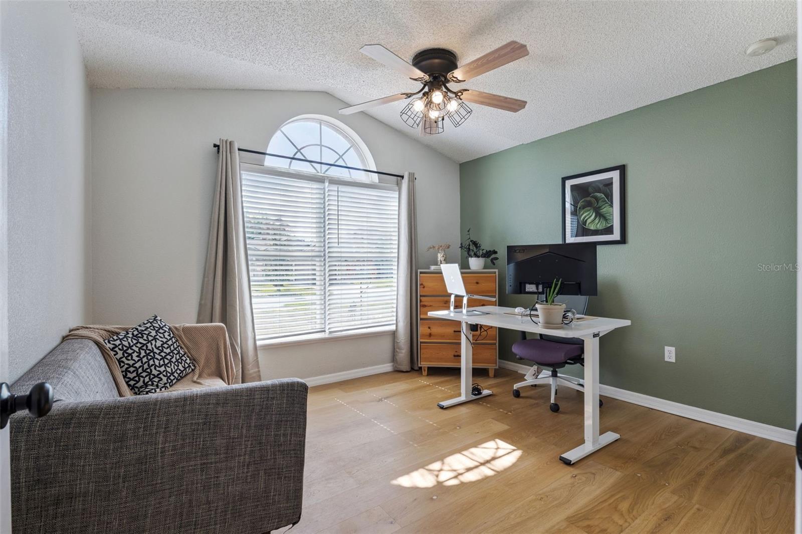 Image 34 of 61 For 10256 Laxton Street