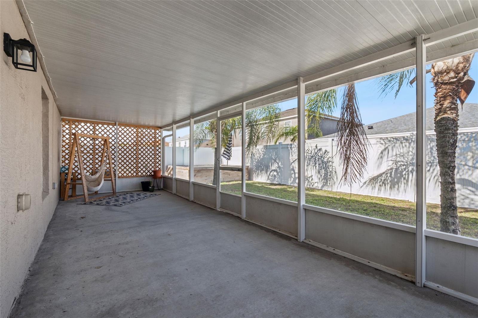 Image 38 of 61 For 10256 Laxton Street